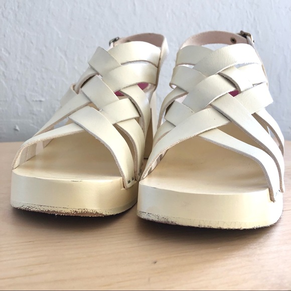 Swedish Hasbeens Vivi Caged Crisscross Leather Block Heel Clogs - Picture 7 of 15